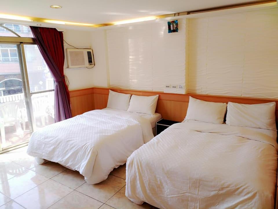 Hong Ben Hotel Kenting Bagian luar foto