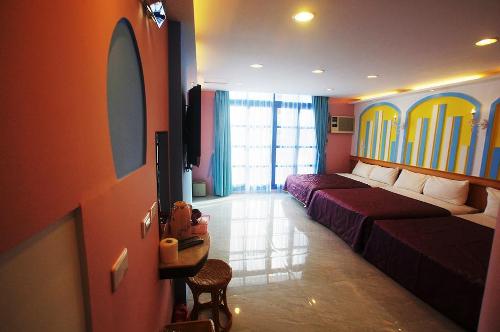 Hong Ben Hotel Kenting Bagian luar foto