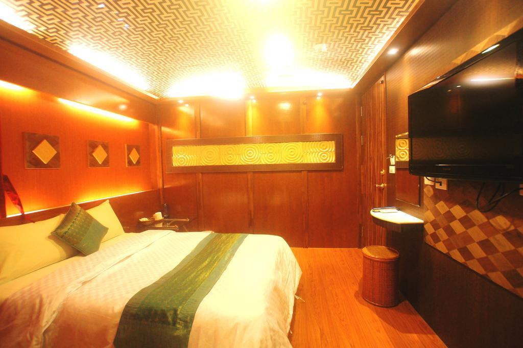 Hong Ben Hotel Kenting Bagian luar foto
