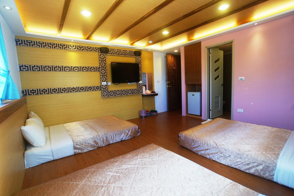 Hong Ben Hotel Kenting Bagian luar foto