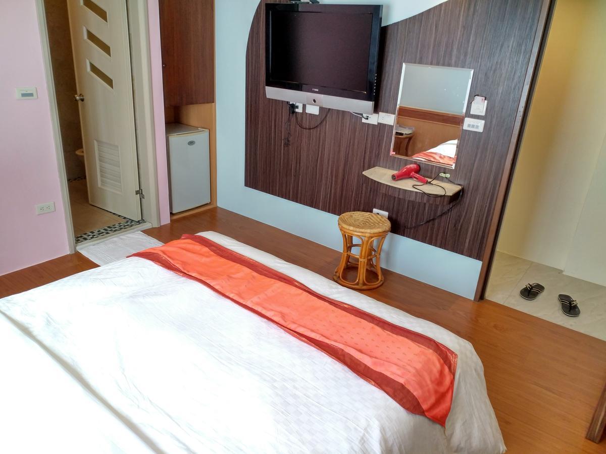 Hong Ben Hotel Kenting Bagian luar foto