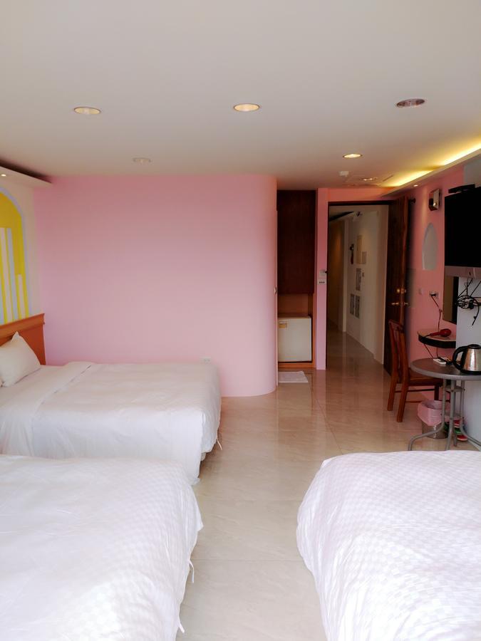 Hong Ben Hotel Kenting Bagian luar foto
