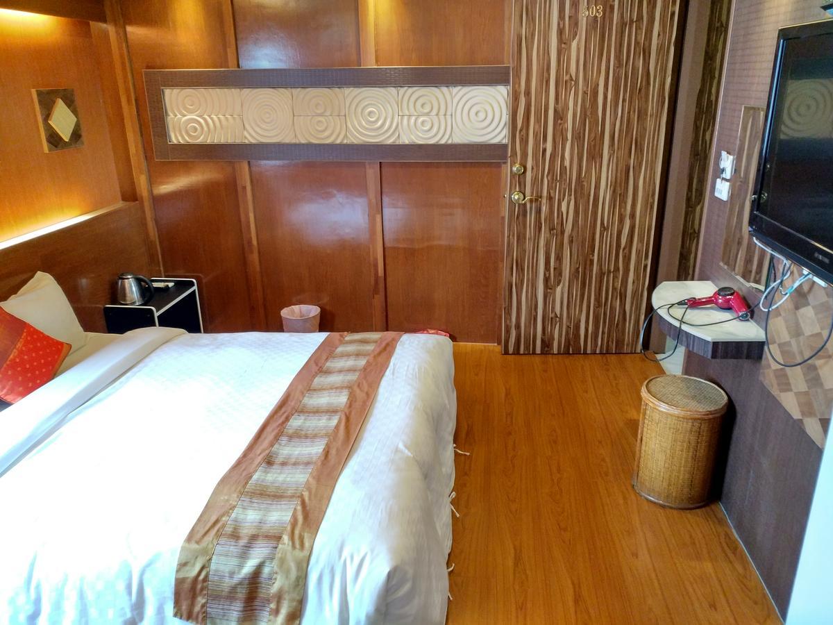 Hong Ben Hotel Kenting Bagian luar foto