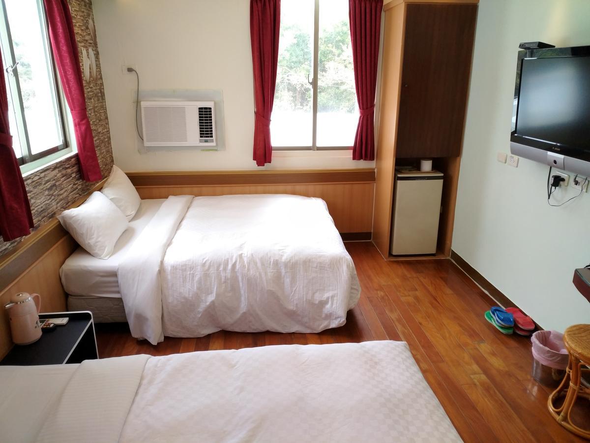 Hong Ben Hotel Kenting Bagian luar foto